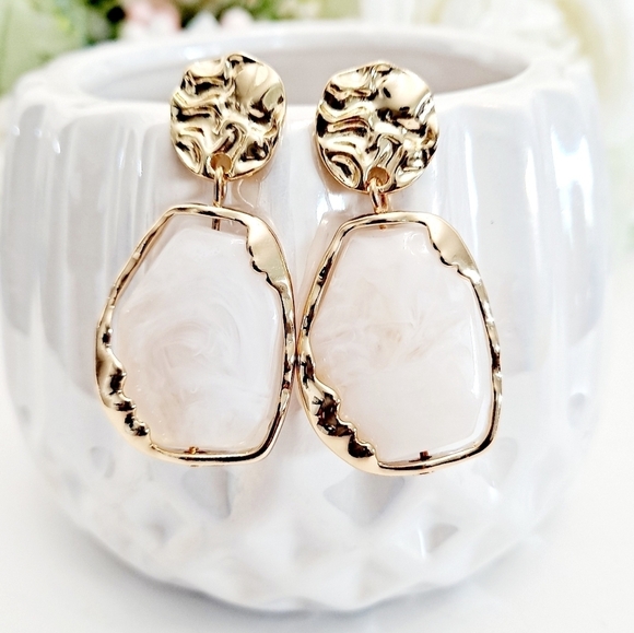 Gold earrings Boho white stone dangle cocktail party formal statement 💖2/$30 - Picture 4 of 7